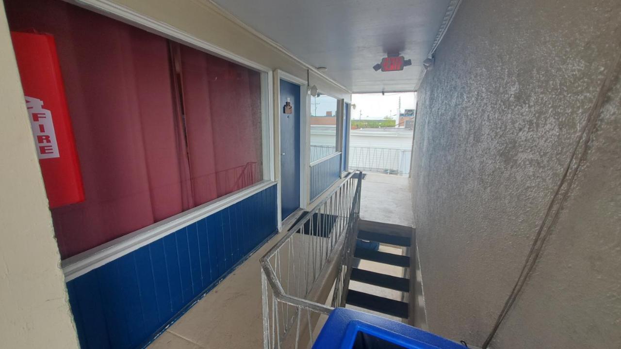 Sandbox Motel Wildwood Exteriör bild